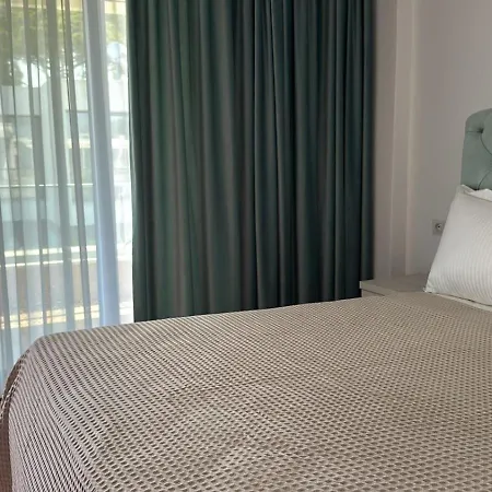 San Pietro 7 Villa Dıraç